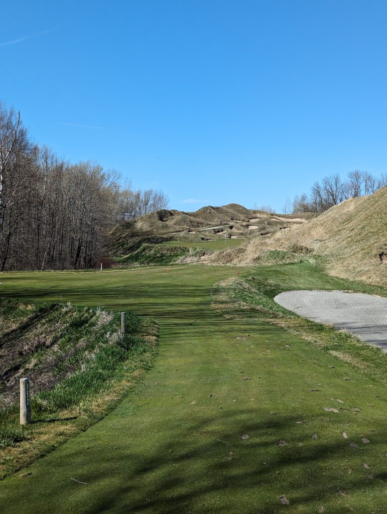 Whistling Straits Irish Course 33 PXL 20240415 204903904