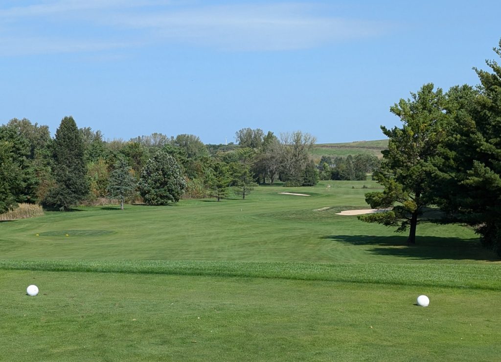 Yahara Hills Golf Course 10 PXL 20241005 163535568