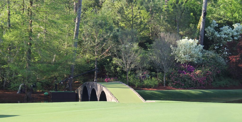 Hogan Bridge Hole 12